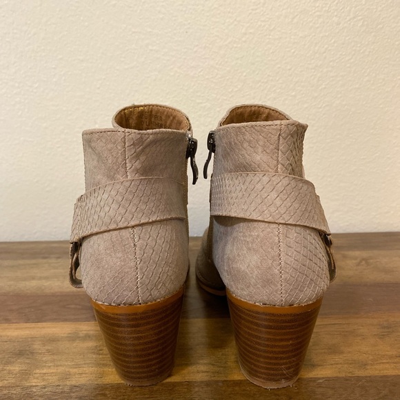 Nude leather snakeskin bootie - Picture 3 of 4